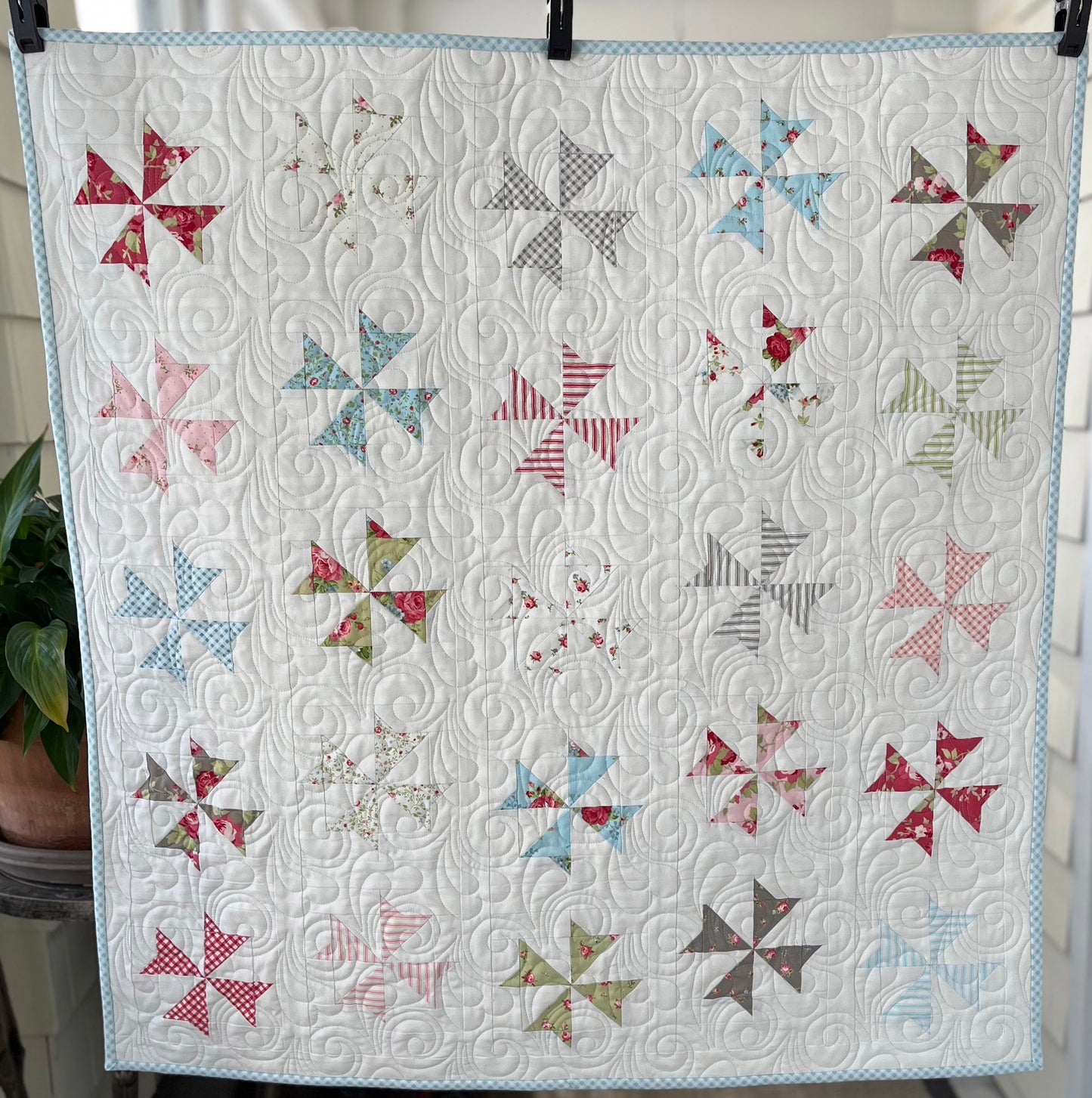 Ferris Wheel - Handmade Baby Quilt - Custom Order for MH - 33"x35"