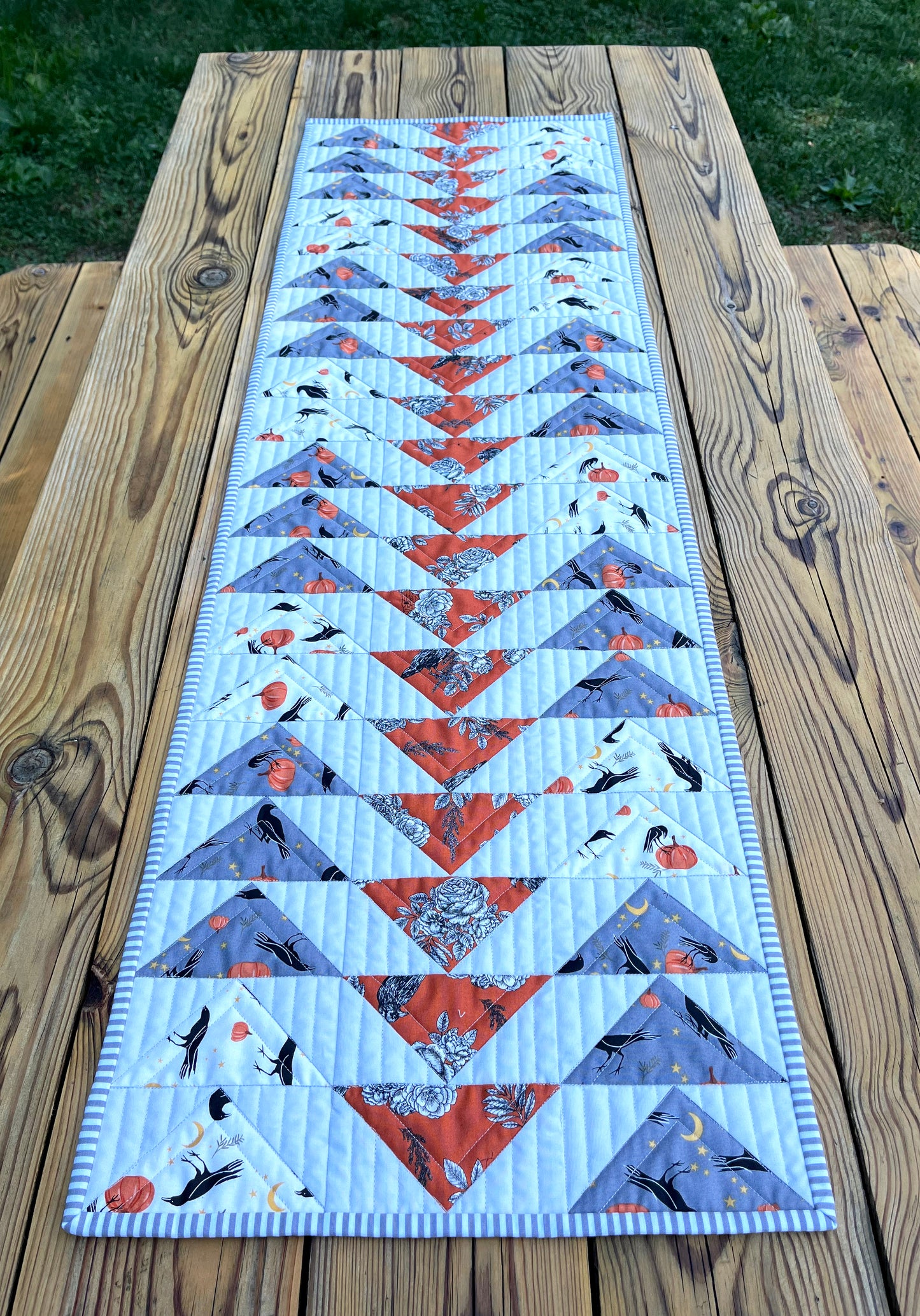 Handmade Halloween Quilted Table Runner - Custom Quilted (15.5x 49.5) ONE OF A KIND - Ready to Ship!