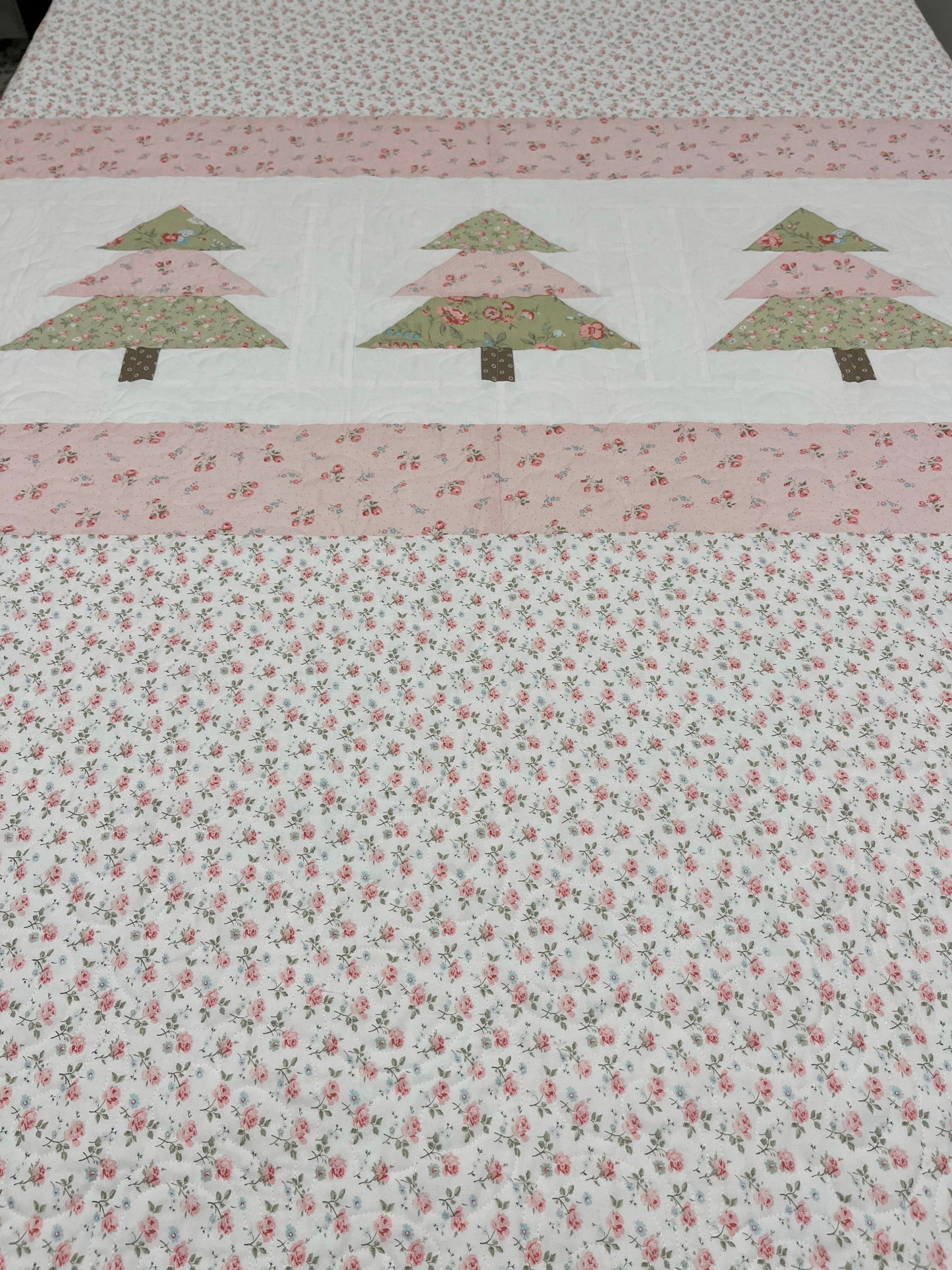 Irish Chain Quilt with Custom Backing - Custom Order for KS (67"x80")
