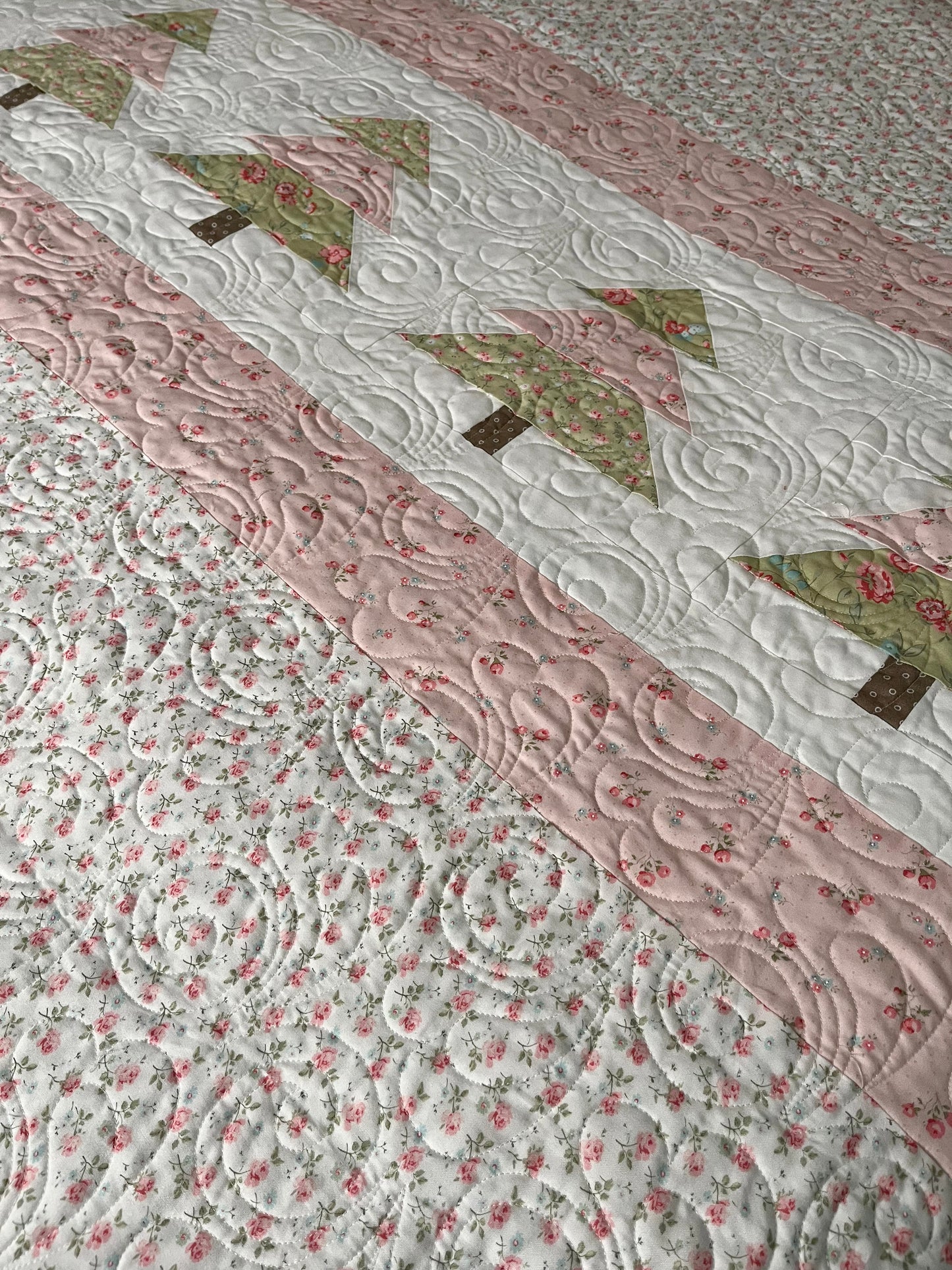 Irish Chain Quilt with Custom Backing - Custom Order for KS (67"x80")
