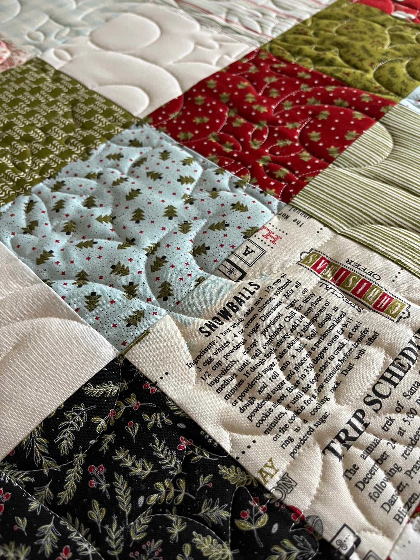 Handmade Christmas Baby Quilt - Patchwork Baby Blanket - Moda Emmitt & Ivy Fabric (36.5x41.5)
