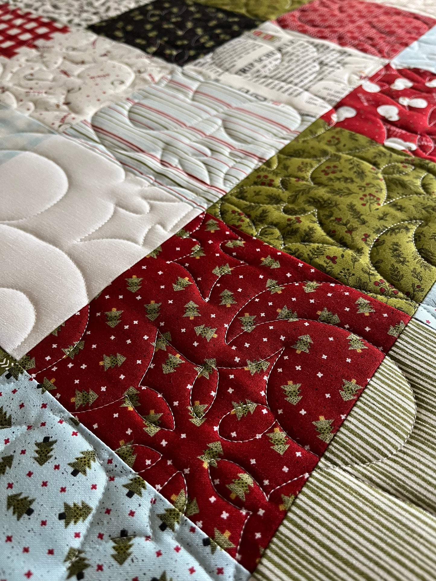 Handmade Christmas Baby Quilt - Patchwork Baby Blanket - Moda Emmitt & Ivy Fabric (36.5x41.5)