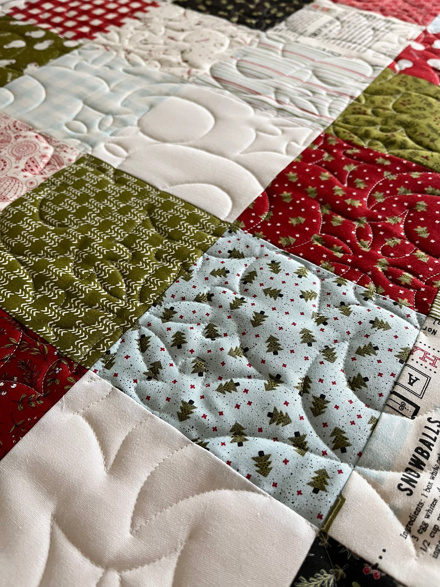 Handmade Christmas Baby Quilt - Patchwork Baby Blanket - Moda Emmitt & Ivy Fabric (36.5x41.5)