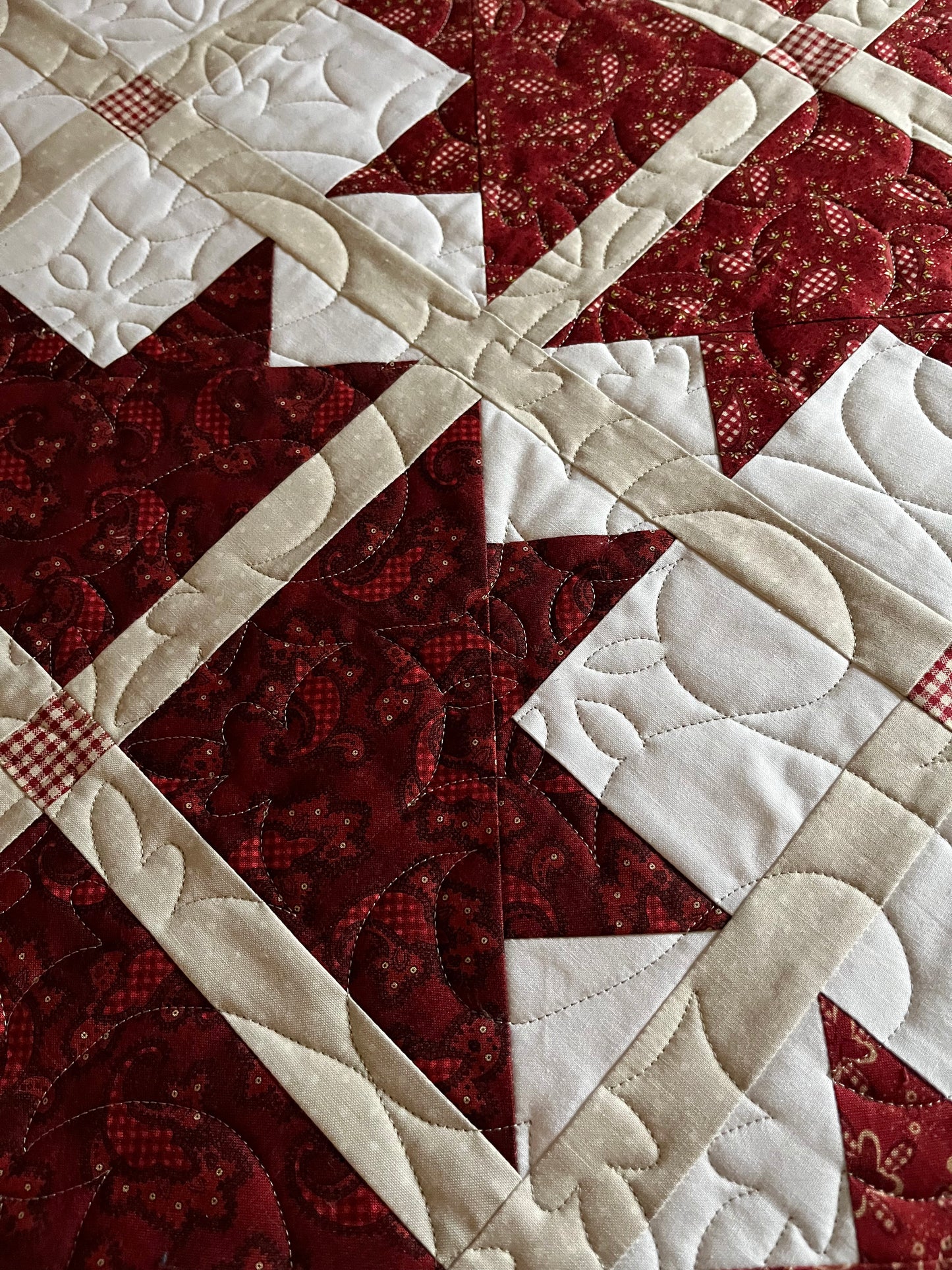 Old Fashioned Handmade Christmas Quilt - Garnet/Burgundy Colors - Baby, Lap, Throw (45x45)