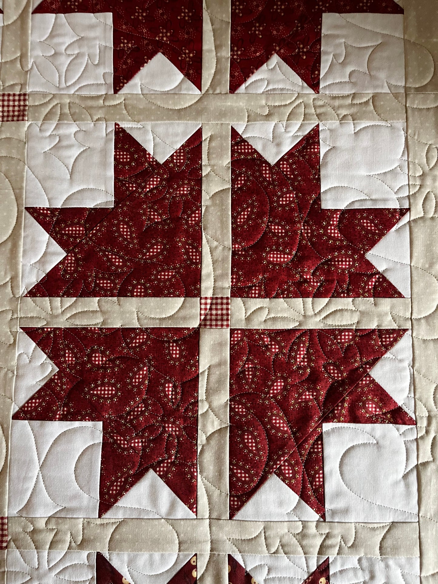 Old Fashioned Handmade Christmas Quilt - Garnet/Burgundy Colors - Baby, Lap, Throw (45x45)