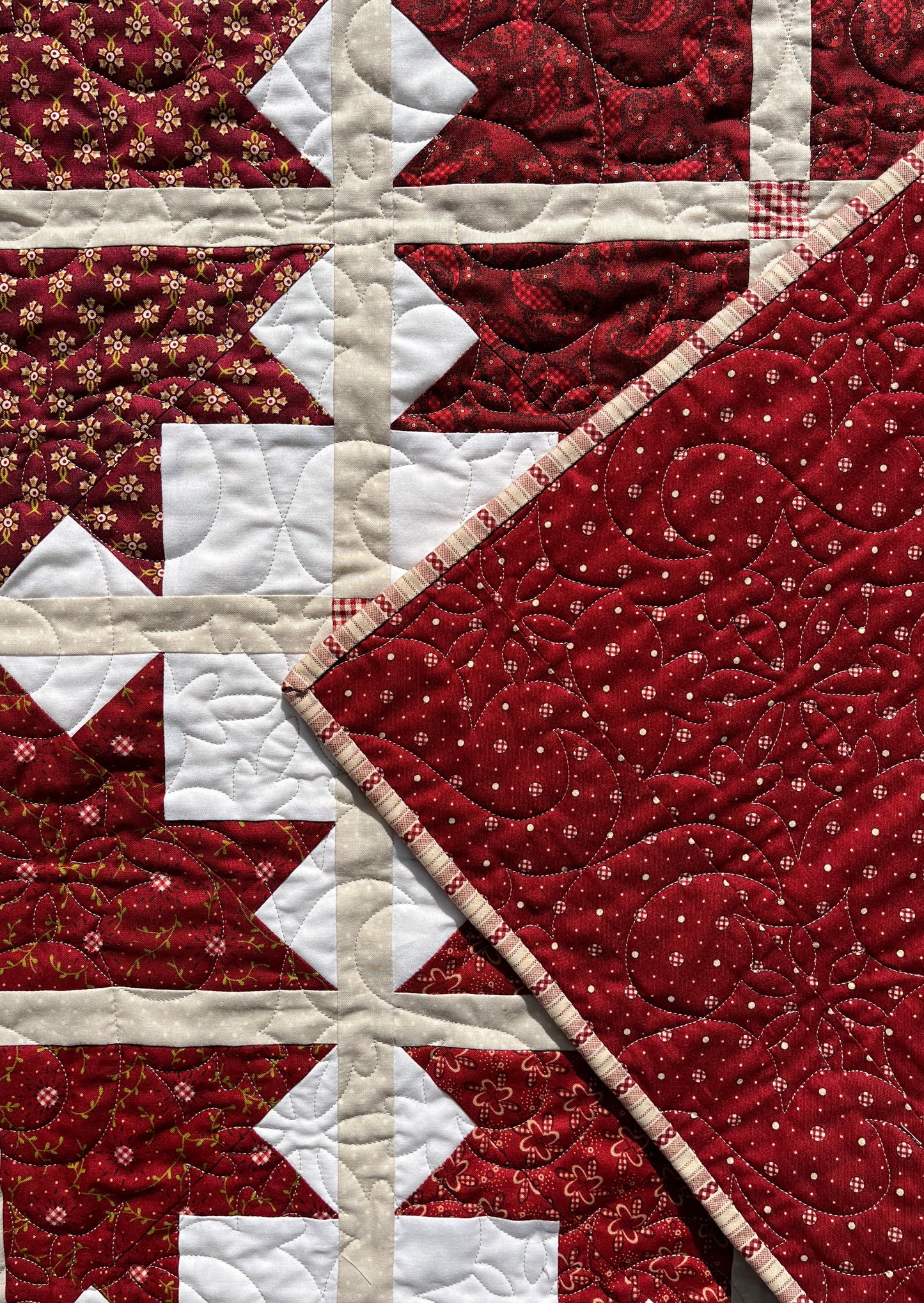 Old Fashioned Handmade Christmas Quilt - Garnet/Burgundy Colors - Baby, Lap, Throw (45x45)