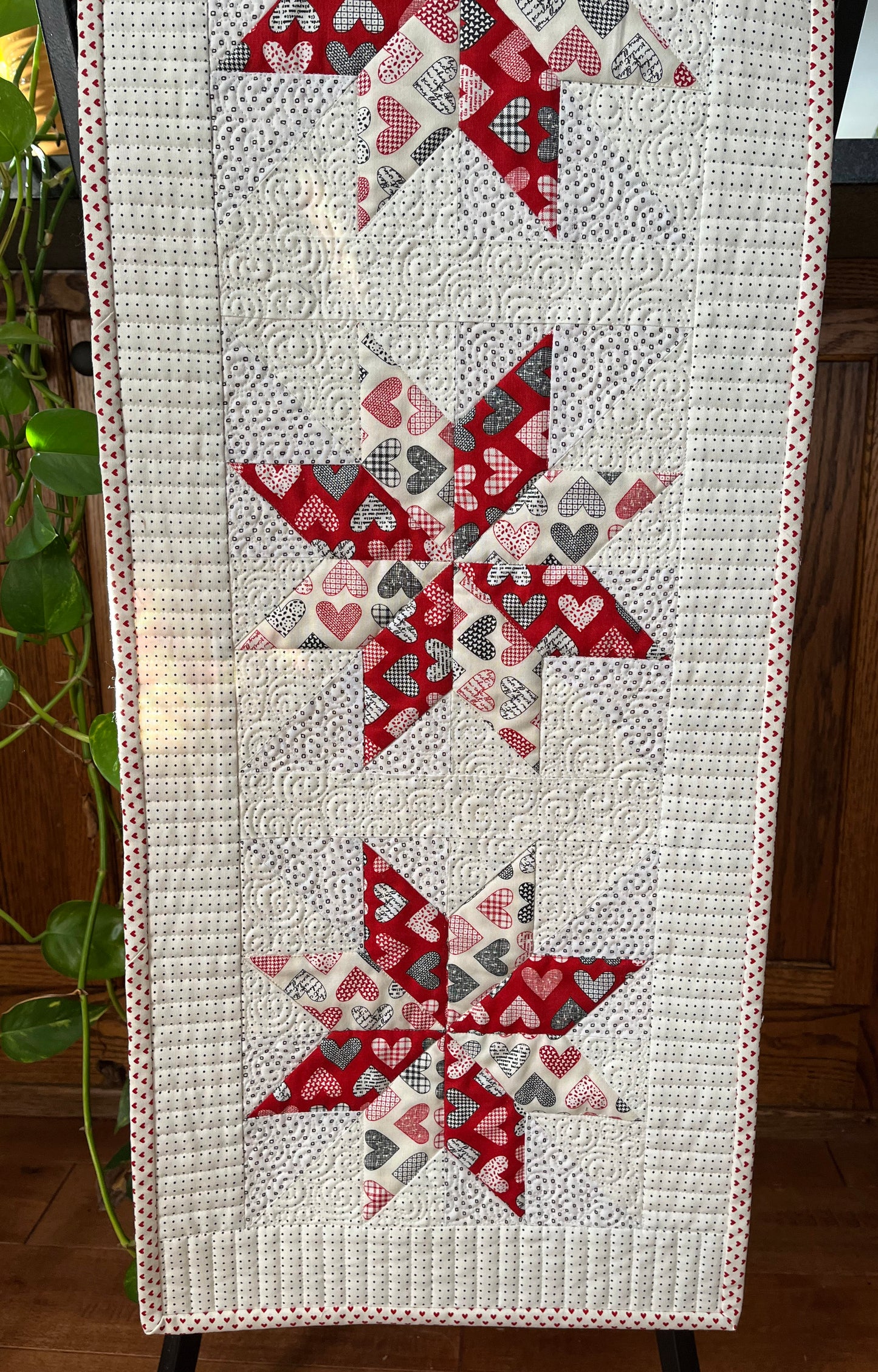 Table Runner - Handmade Valentine's Day Hearts - Red, Grey, Cream, Custom Quilted - 13.5"x55" - Ready to Ship