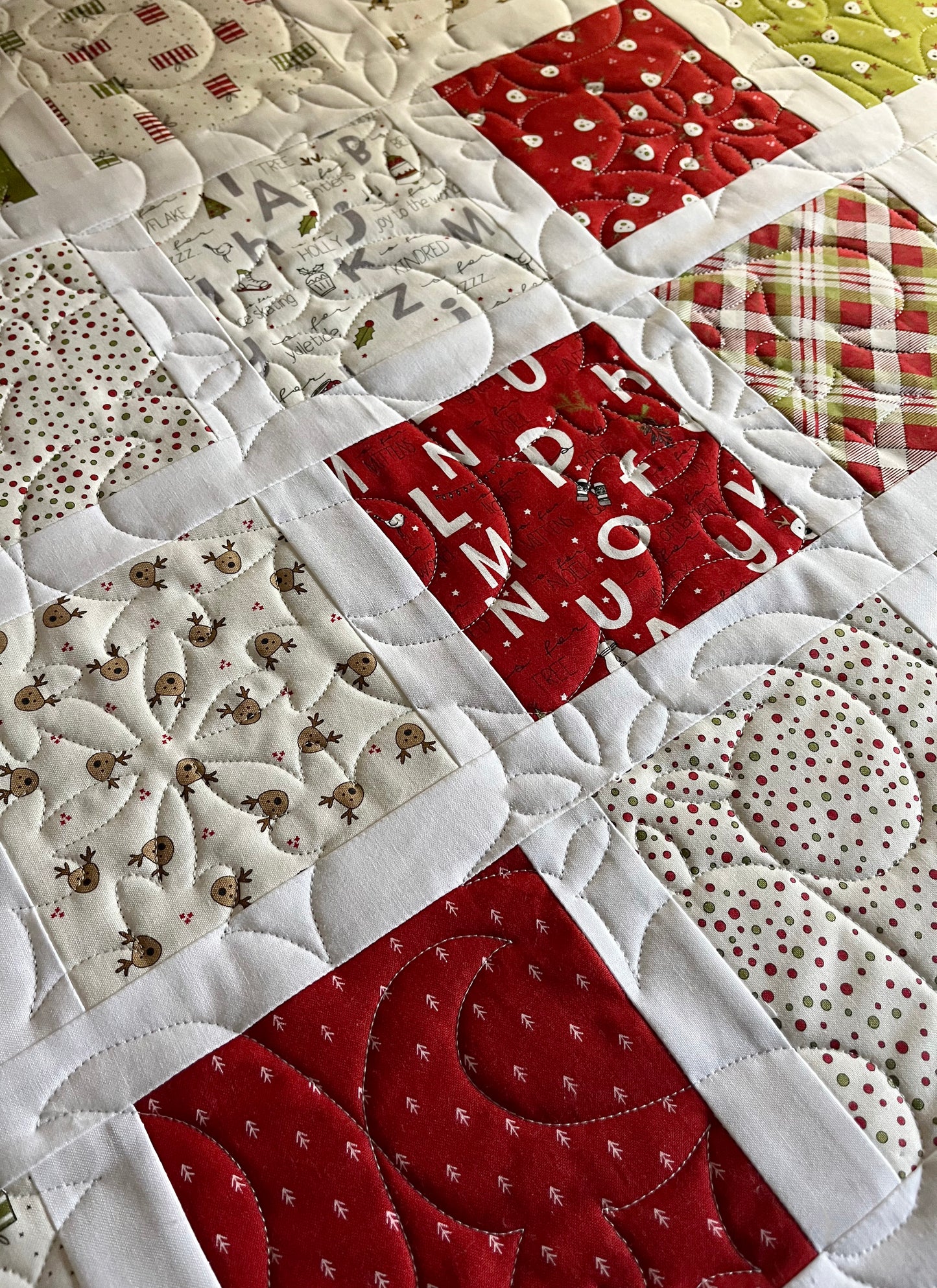 Handmade Christmas Baby Quilt - Patchwork Block Quilt - BABY'S 1st X-MAS - (35.5x40.5) Free Shipping!