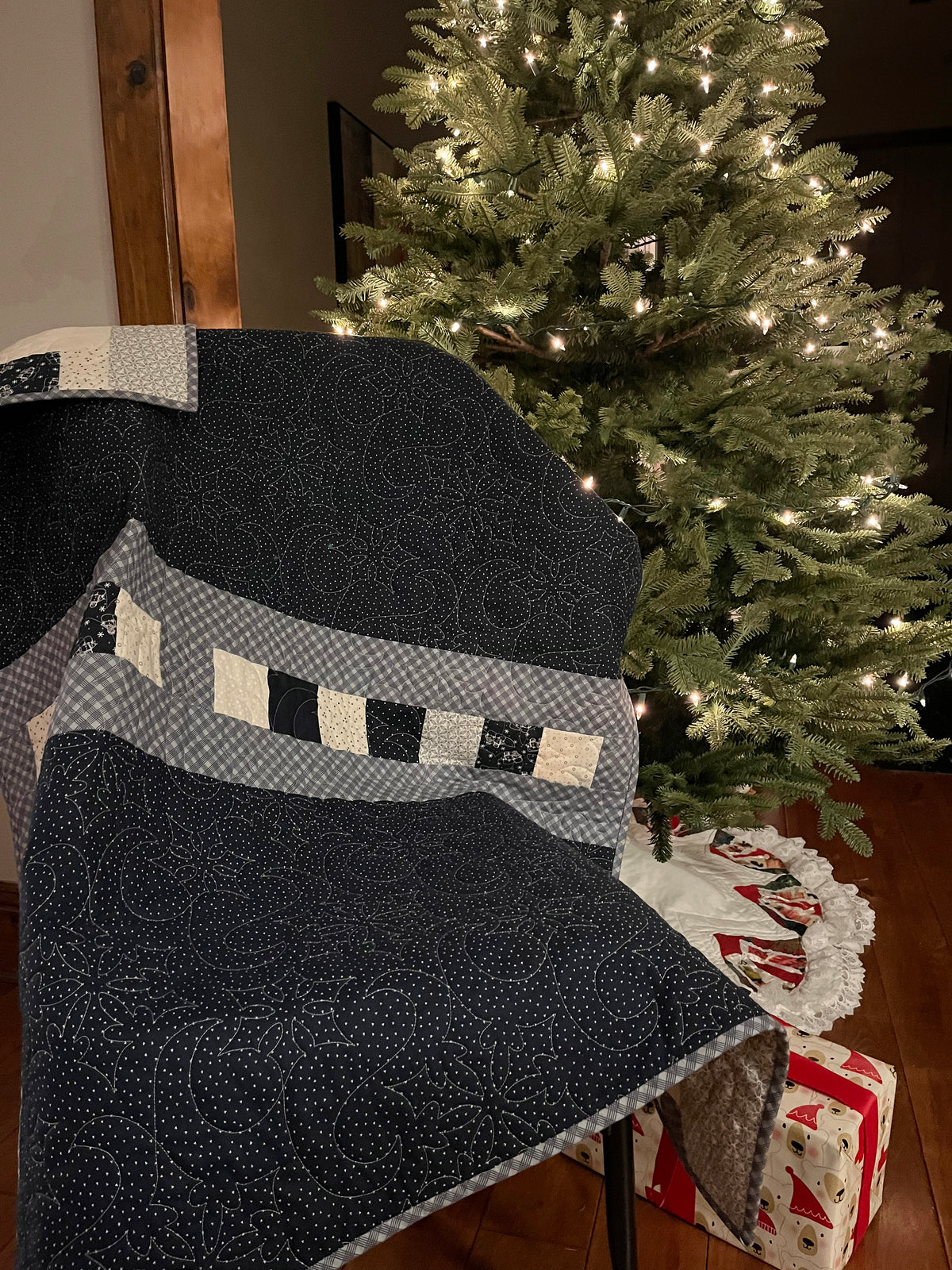 Handmade Snowman Baby Quilt (40x48.5) Double Sided!