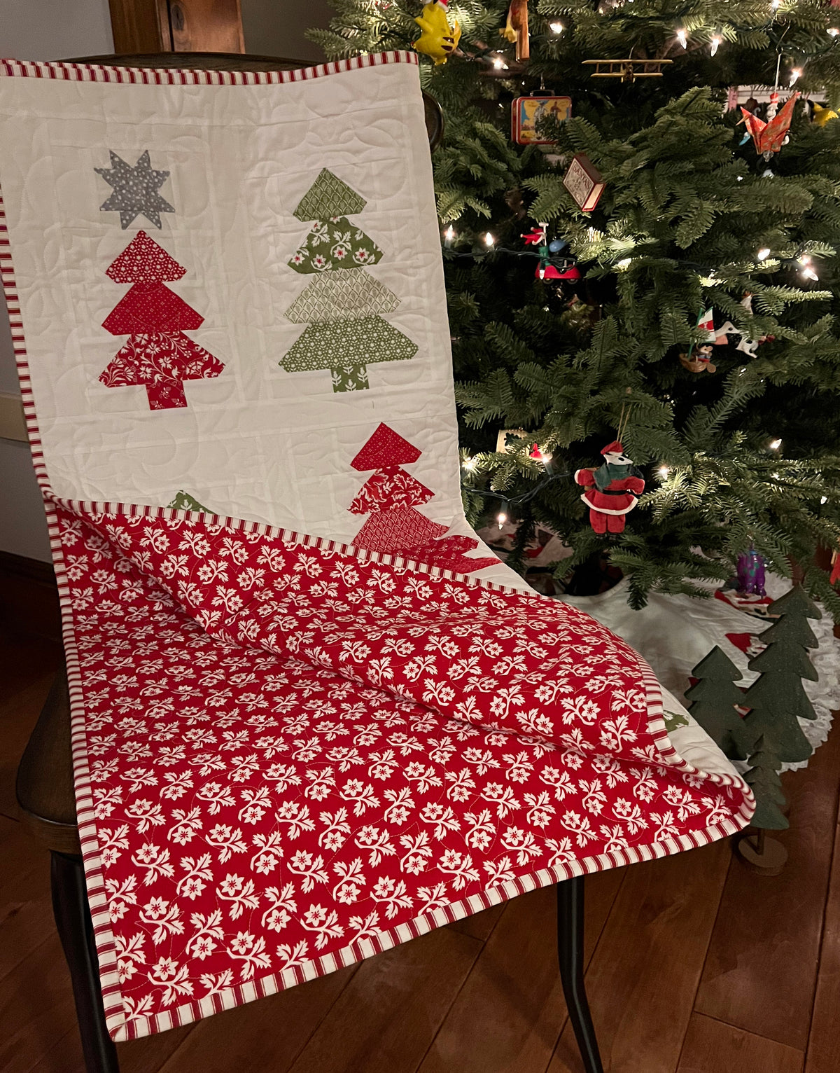 Handmade Christmas Baby Quilt, Heirloom Blanket, Home Decor, Table Topper  (36.5x40.5)