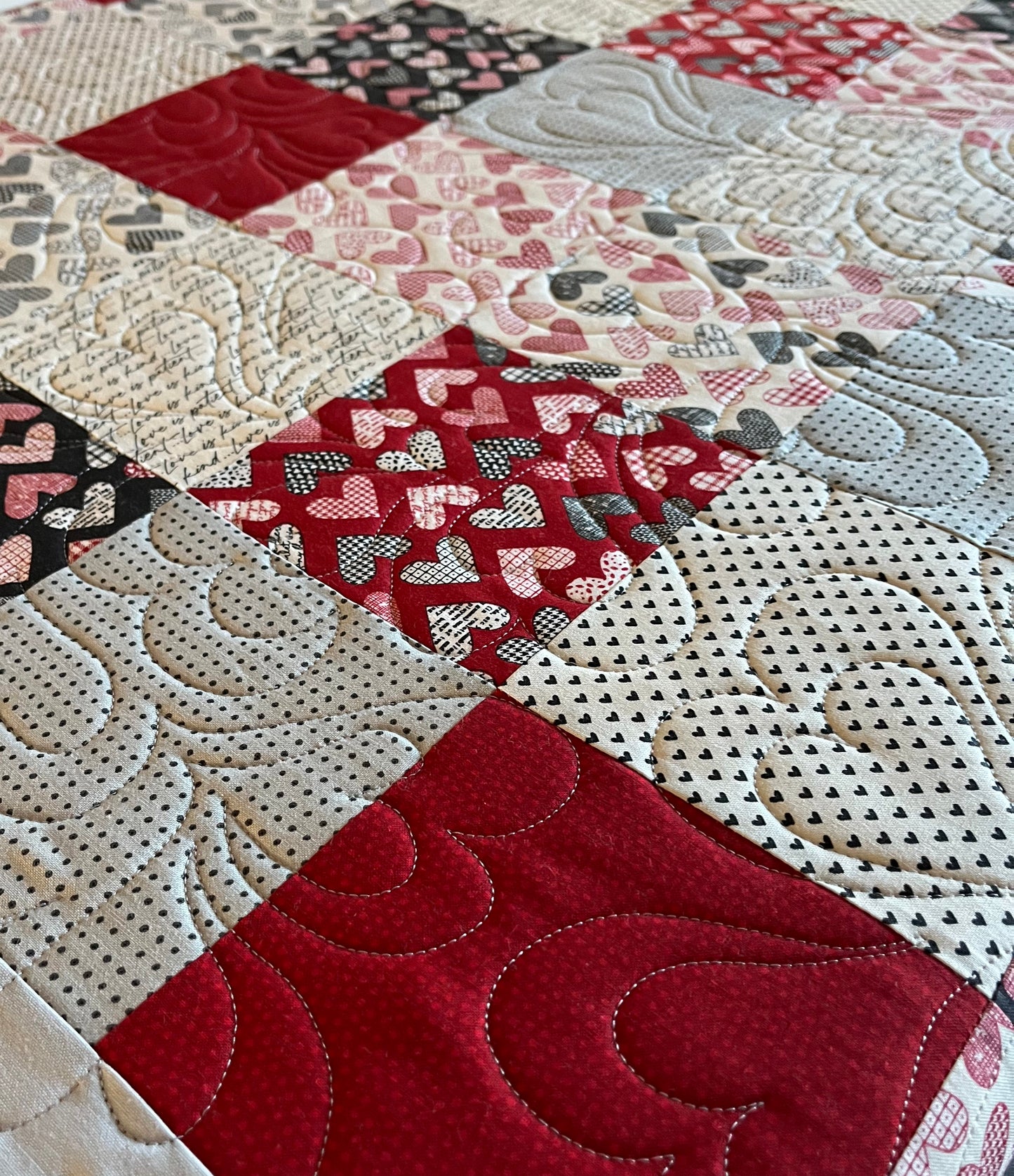 Handmade Hearts Baby Quilt, Baby Blanket, Lap Quilt, Table Topper, Wall Hanging (37.5x42)